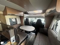 I 11Knaus Sky Wave R21 Camper Usato Semintegrale Camper D'Occasione Per 4Persone Con Letto Francese